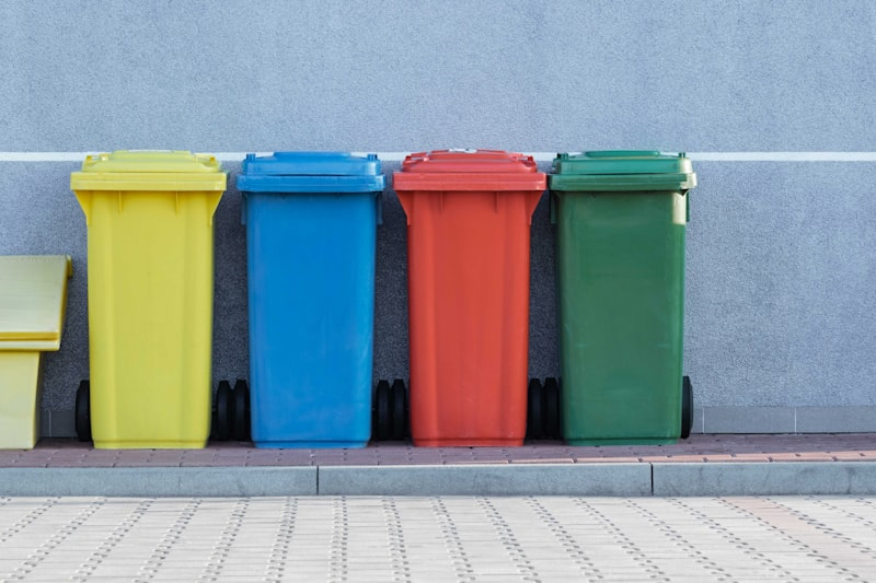 Recyclable development material sorting layout